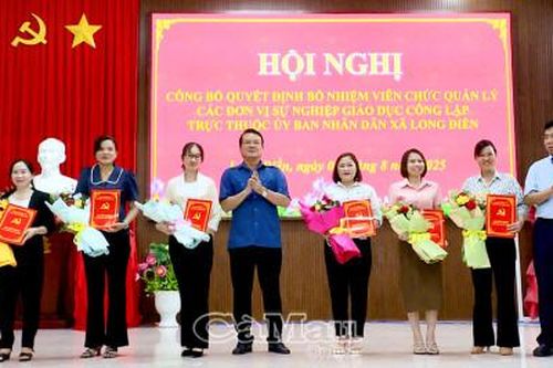 Công bố quyết định bổ nhiệm viên chức quản lý đơn vị sự nghiệp giáo dục công lập