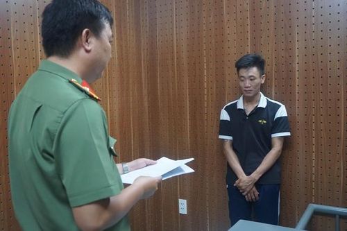 Cái kết đắng của nam thanh niên mua súng 'phòng thân'
