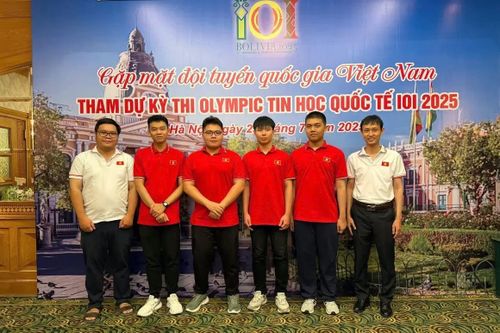 4 học sinh Việt giành huy chương Olympic Tin học quốc tế