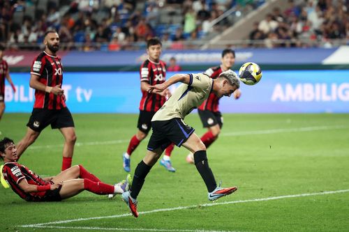 Gavi gây sốc khi gọi Isco là thần tượng thời thơ ấu