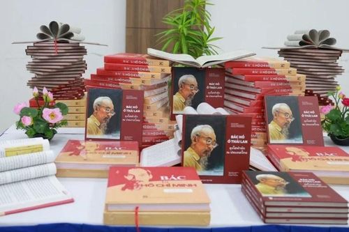 Hành trình vĩ đại qua trang sách