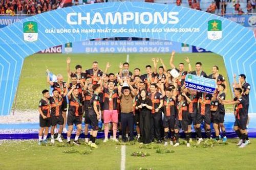 Chuyển nhượng V-League 2025/26: Những bất ngờ ở phút 89