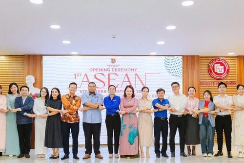 Sôi nổi Ngày hội Những người tình nguyện ASEAN lần thứ nhất
