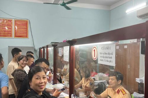 CSGT Bắc Ninh căng mình xử lý vi phạm, dân viết tâm thư cảm ơn