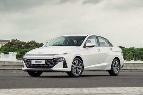 Hyundai Accent giảm giá gần 80 triệu đồng tại đại lý