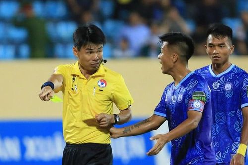 VFF kiểm tra thể lực trọng tài trước mùa giải mới, 5 người nghỉ theo chế độ
