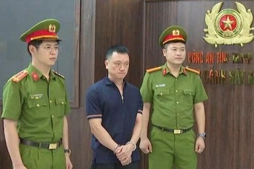 Khởi tố bổ sung tội danh đối với trùm giang hồ Vi 'ngộ' và đồng phạm