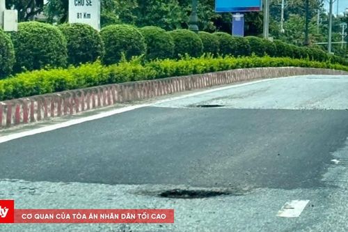 Quốc lộ 14 xuống cấp nghiêm trọng, người dân lo ngại khi tham gia giao thông