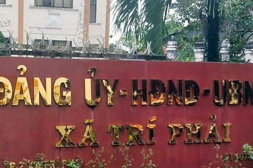 Lý do một cán bộ 'bị khởi tố vẫn được bố trí làm việc' sau sáp nhập