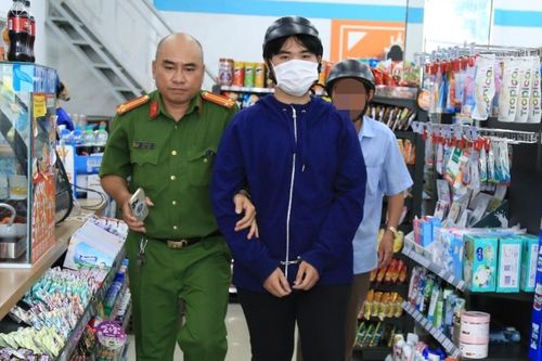 Nam thanh niên 19 tuổi dùng dao gây 3 vụ cướp táo tợn chỉ trong 2 giờ