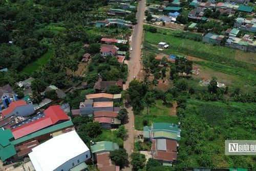 Hơn 10 năm vẫn chưa hoàn thành tuyến đường 2,1km, nguy cơ mất an toàn khi lưu thông