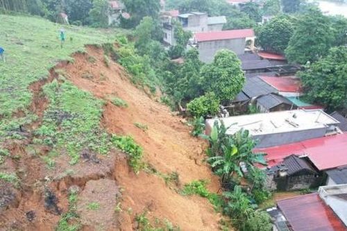 Khó khăn trong bố trí tái định cư vùng nguy cơ lũ, sạt lở ở Thanh Hóa
