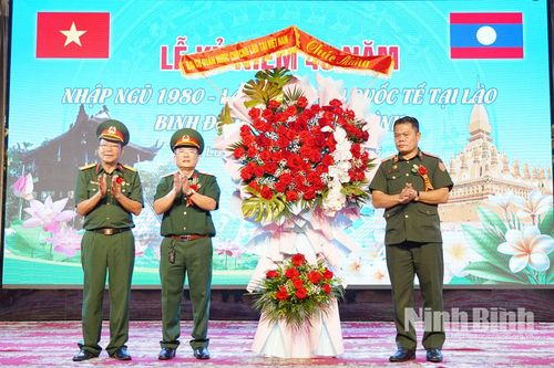 Ban Liên lạc Binh đoàn 678 kỷ niệm 45 năm Ngày nhập ngũ, làm nhiệm vụ quốc tế tại nước bạn Lào