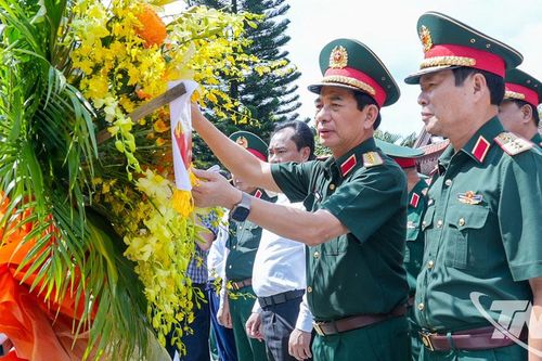 Quân ủy Trung ương, Bộ Quốc phòng về nguồn tại ATK Định Hóa
