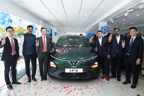 VinFast khai trương showroom lớn nhất tại Ấn Độ