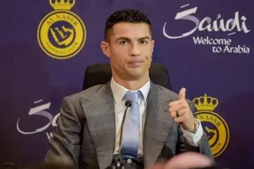Cristiano Ronaldo nắm cổ phần tại Al-Nassr
