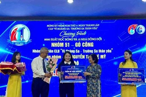Trao hơn 10.000 suất học bổng tặng con chiến sĩ hải quân, ngư dân
