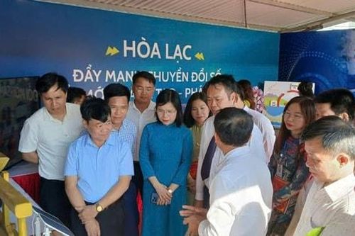 Xã Hòa Lạc thành lập tổ công nghệ số cộng đồng tại 9 thôn