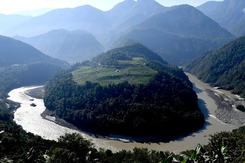 Dự án thủy điện 'không tưởng' của Trung Quốc lớn thế nào?