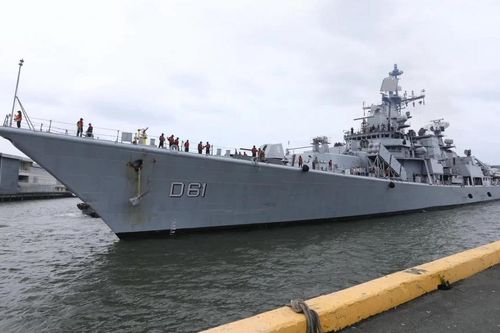 Ấn Độ đưa 3 tàu chiến đến Philippines, lần đầu diễn tập hải quân chung ở Biển Đông