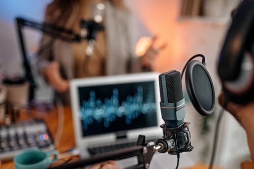 Khi phát thanh biết 'chạm' vào trái tim thính giả - đó là lúc tạo ra bùng nổ bằng sự kết nối