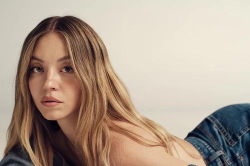 Quảng cáo quần jeans khiến cả nước Mỹ sục sôi, ông Trump cũng phải lên tiếng