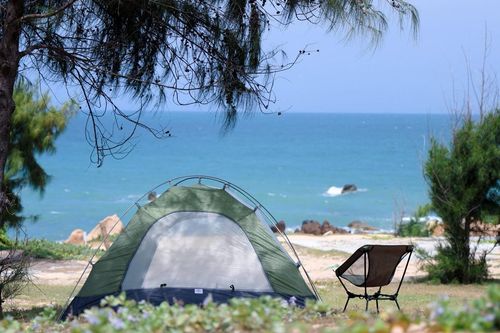 Làng chài 'vô danh', biển xanh, cát trắng, ít người biết ở Lâm Đồng