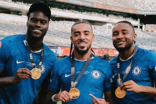 Chelsea 'xả hàng' 15 cầu thủ: Ông vua kiếm tiền