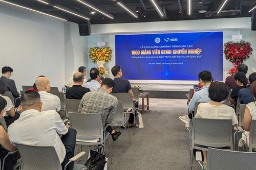 AlUni khởi động đào tạo 1.000 giảng viên GenAI chuyên nghiệp