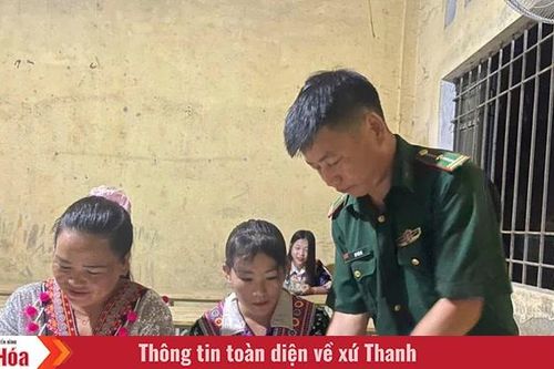 Lớp xóa mù chữ ở Cánh Cộng