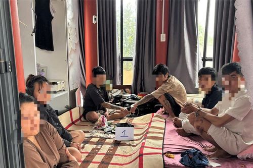 Lâm Đồng: Bắt quả tang 6 người tổ chức sử dụng ma túy