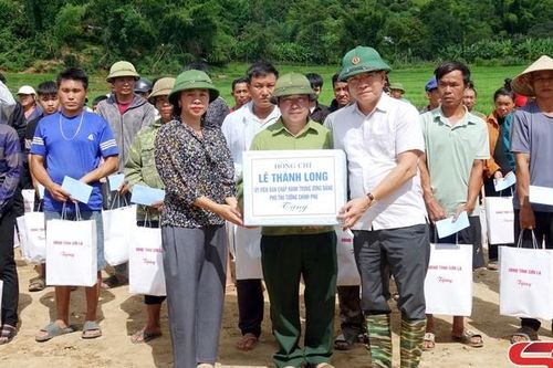 Phó Thủ tướng Chính phủ Lê Thành Long kiểm tra tình hình khắc phục hậu quả mưa lũ tại tỉnh Sơn La