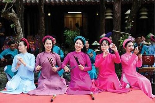 Gợi mở nâng tầm âm nhạc truyền thống Huế