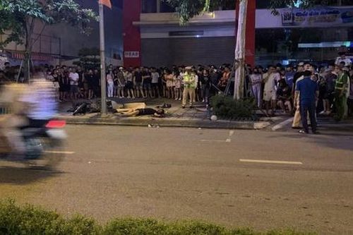 Hưng Yên: Xe máy chở 3 tông vào cột điện, 1 người tử vong tại chỗ
