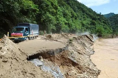 Thủ tướng chỉ đạo khắc phục hậu quả mưa lũ