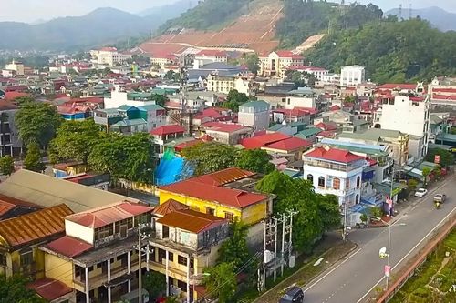 Nhà, đất tại Hòa Bình giảm sâu vẫn ế khách