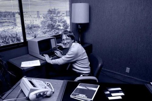 Chiếc máy tính 'trong mơ' của Bill Gates