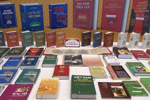 NXB Giáo dục Việt Nam góp mặt tại Triển lãm thành tựu kinh tế - xã hội nhân kỷ niệm 80 năm Quốc khánh