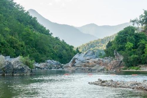 Vũng Bọt - Lời cảnh báo về thác nước 'tử thần'