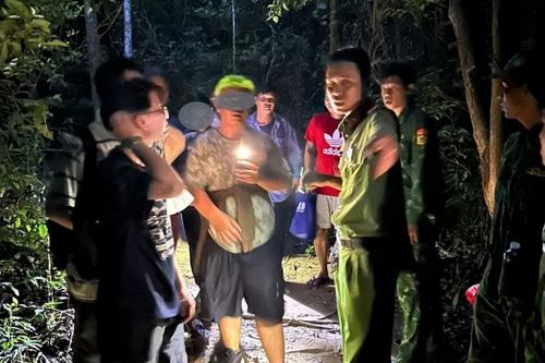 Tìm thấy 6 người bị lạc đường trên núi Minh Đạm