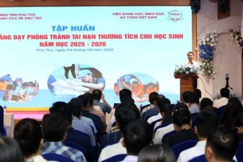 Phú Thọ trang bị kỹ năng đảm bảo an toàn học đường cho 350 cán bộ quản lý