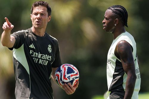 Real Madrid hội quân: Mâu thuẫn La Liga và rắc rối cho Xabi Alonso