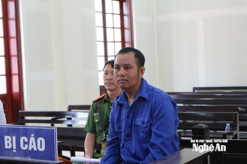 Gã ngoại quốc vận chuyển ba lô chứa đầy ma túy thoát án tử nhờ luật mới
