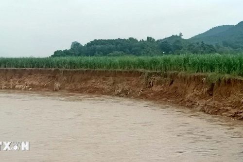 Thanh Hóa: Sạt lở bờ sông nghiêm trọng tại các xã miền núi