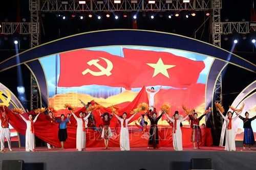 Khai mạc Hội thi tuyên truyền lưu động toàn quốc kỷ niệm 80 năm Quốc khánh