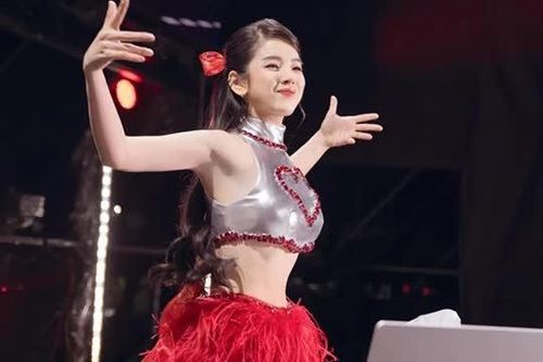 Chờ màn biến hóa của 'phù thủy âm nhạc' DJ Mie tại thành phố Thiên Niên Kỷ