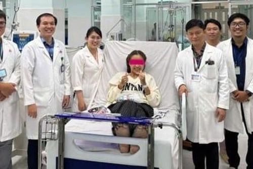 Thường xuyên hút thuốc lá điện tử, cô gái trẻ bị lú lẫn rồi hôn mê