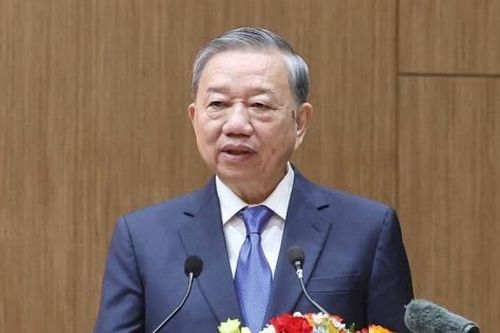 Tổng Bí thư Tô Lâm: Thi đua vì an ninh Tổ quốc trong mọi công việc hằng ngày
