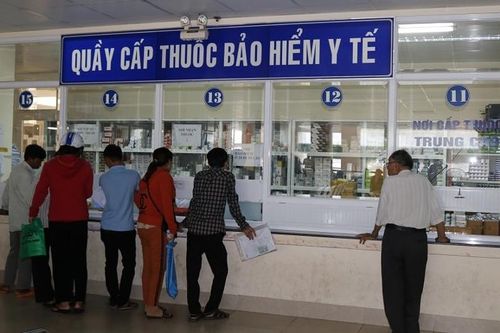 Tháo gỡ những vướng mắc trong việc thanh toán chi phí thuốc điều trị vượt hạng tại bệnh viện vệ tinh