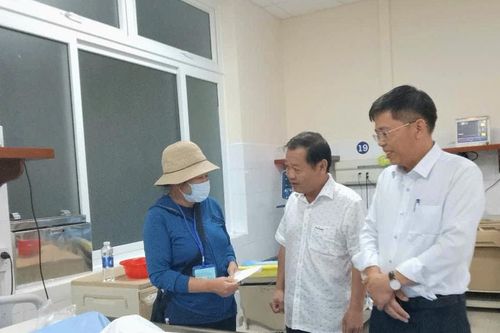 Lãnh đạo xã Di Linh (Lâm Đồng) chỉ đạo xử lý vụ tai nạn giao thông do vướng vào dây cáp